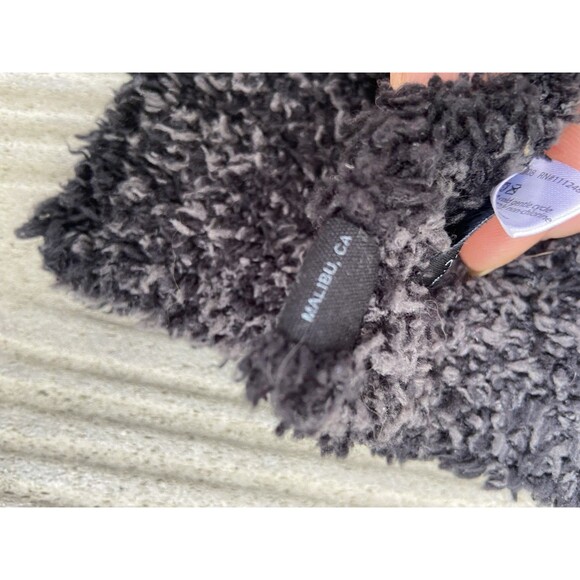 Barefoot Dreams CozyChic Dark Gray Long Scarf Soft Plush Fuzzy Plush Knit - Picture 4 of 11